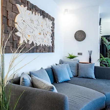 Διαμέρισμα Ultra - Luxy - Sauna - Balcony
