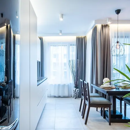 Ultra - Luxy - Sauna - Balcony